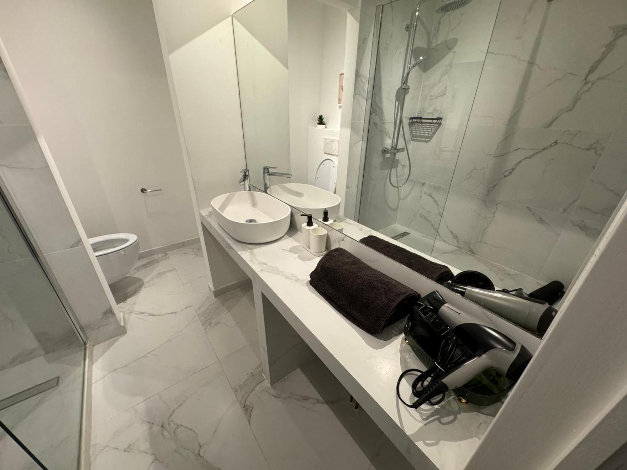 Two Bedroom Loft In The City Center By The Meir Antwerp Exterior photo